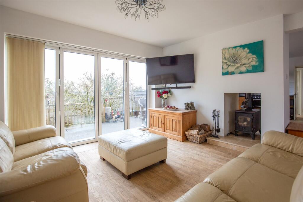 Additional property image - Vallis Road, Frome, Somerset, BA11