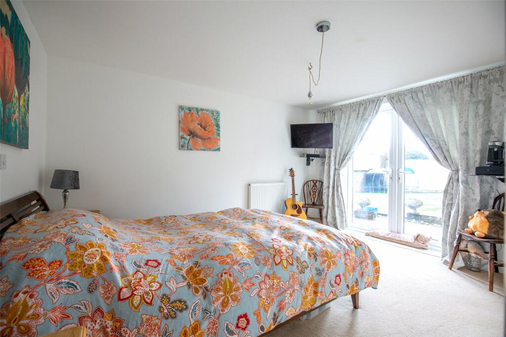 Additional property image - Vallis Road, Frome, Somerset, BA11