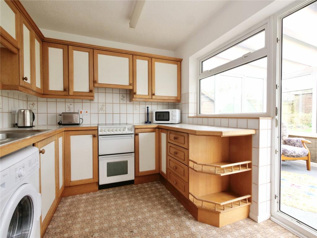 Additional property image - Packsaddle Way, Frome, BA11