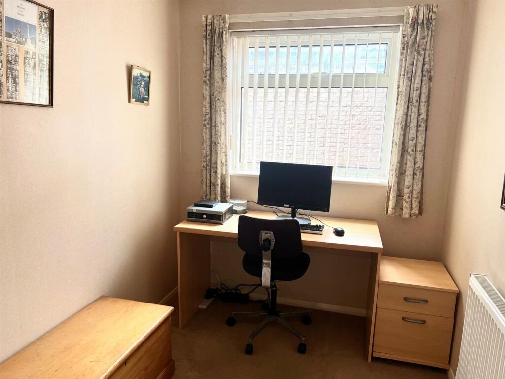 Additional property image - Packsaddle Way, Frome, BA11