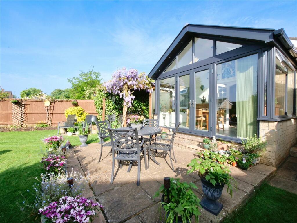 Additional property image - Mendip Drive, Frome, Somerset, BA11