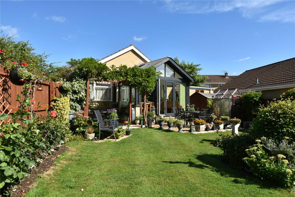 Additional property image - Mendip Drive, Frome, Somerset, BA11