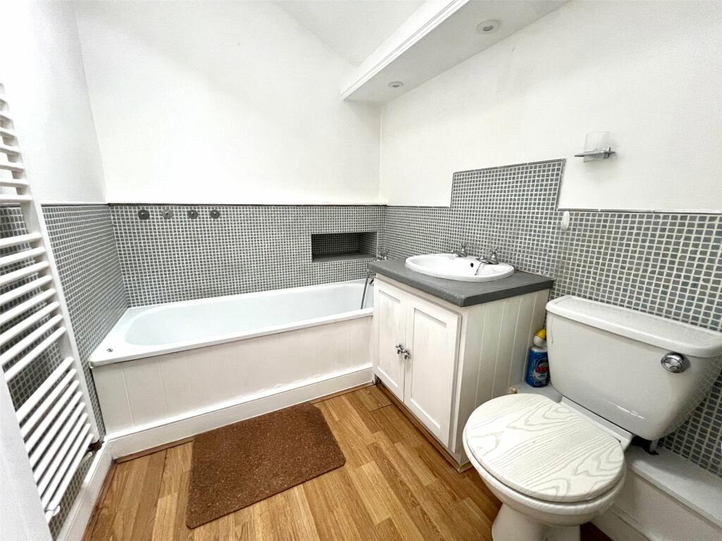 Additional property image - Portway, Frome, Somerset, BA11