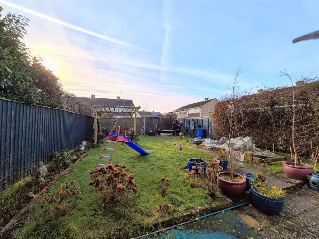 Additional property image - White Horse Drive, Frome, Somerset, BA11