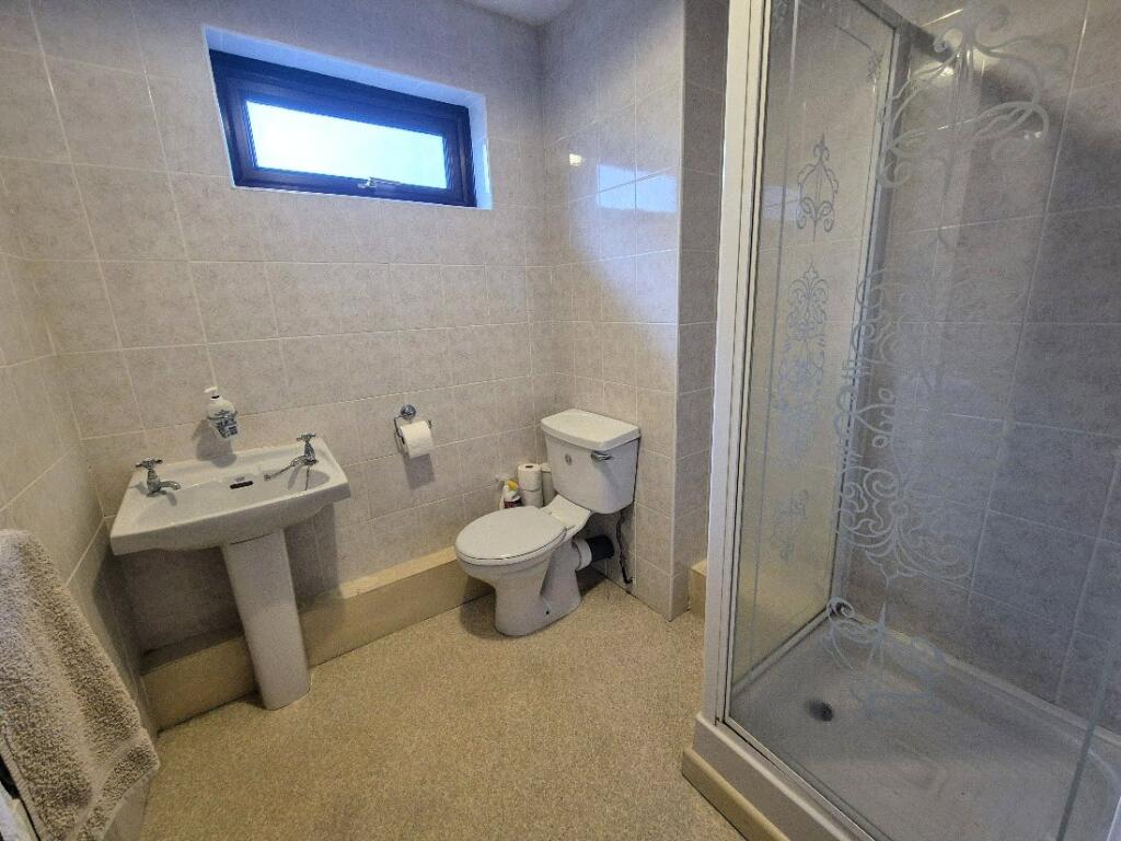 Additional property image - Lime Close, Frome, Somerset, BA11