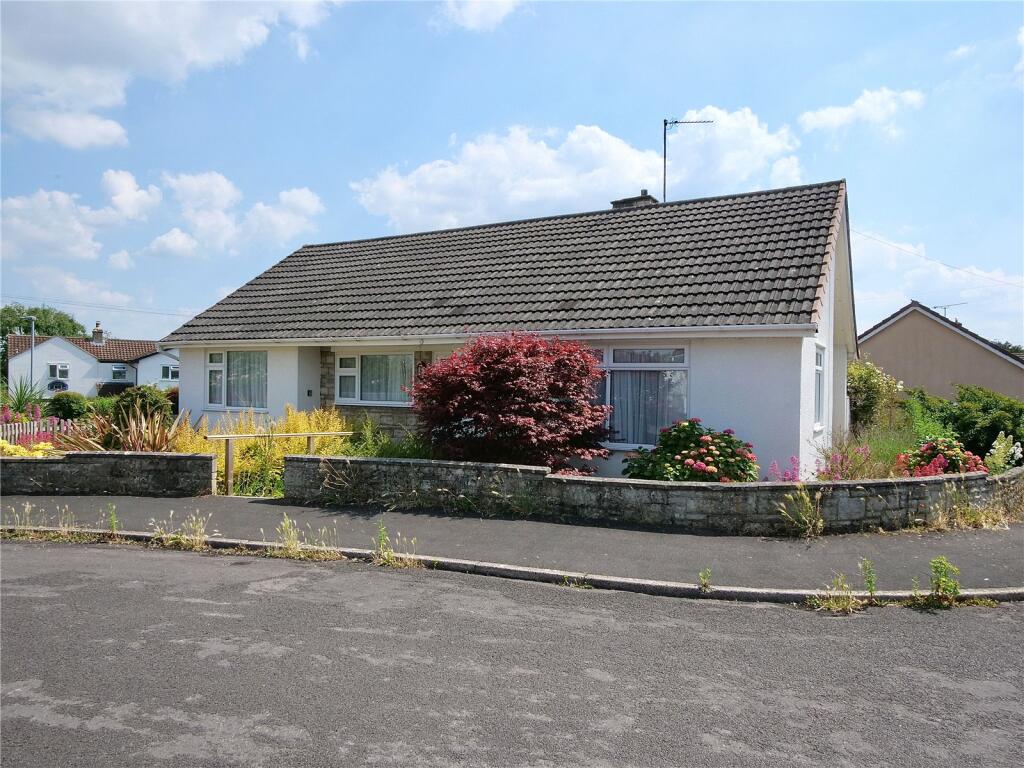 Additional property image - Critchill Grove, Frome, BA11