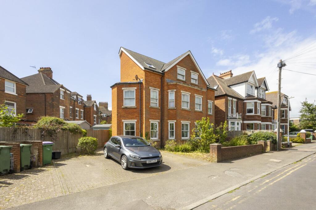 Main image of property: Kingsnorth Gardens, Folkestone, CT20
