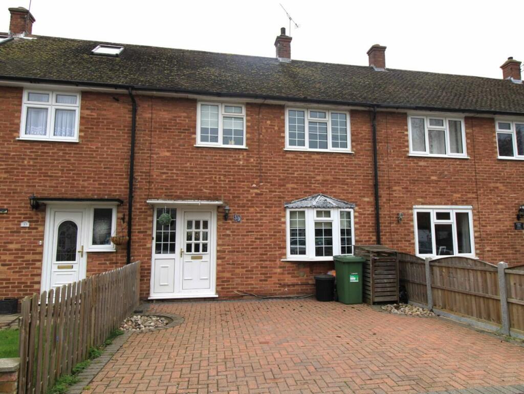 3 bedroom terraced house for sale in Swan Avenue, Cranham, Essex, RM14