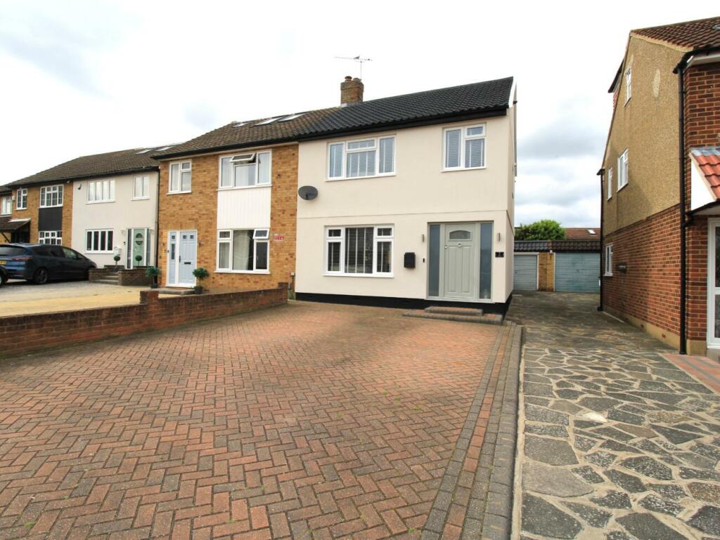 3 bedroom semidetached house for sale in Marlborough Close, Upminster