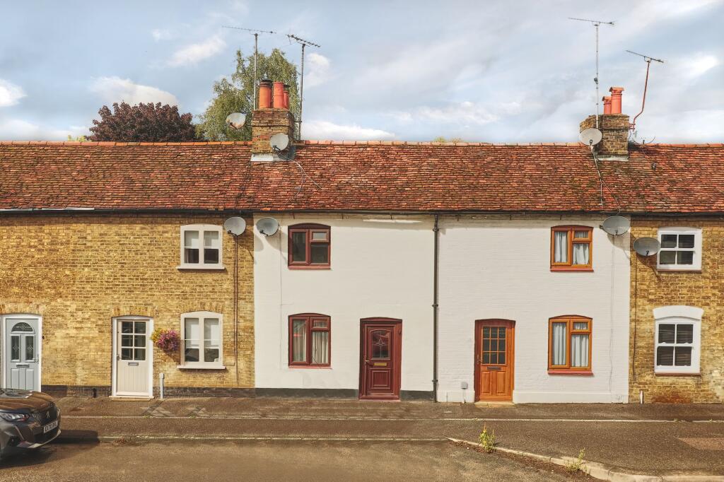 Main image of property: Cambridge Road, Wadesmill, SG12