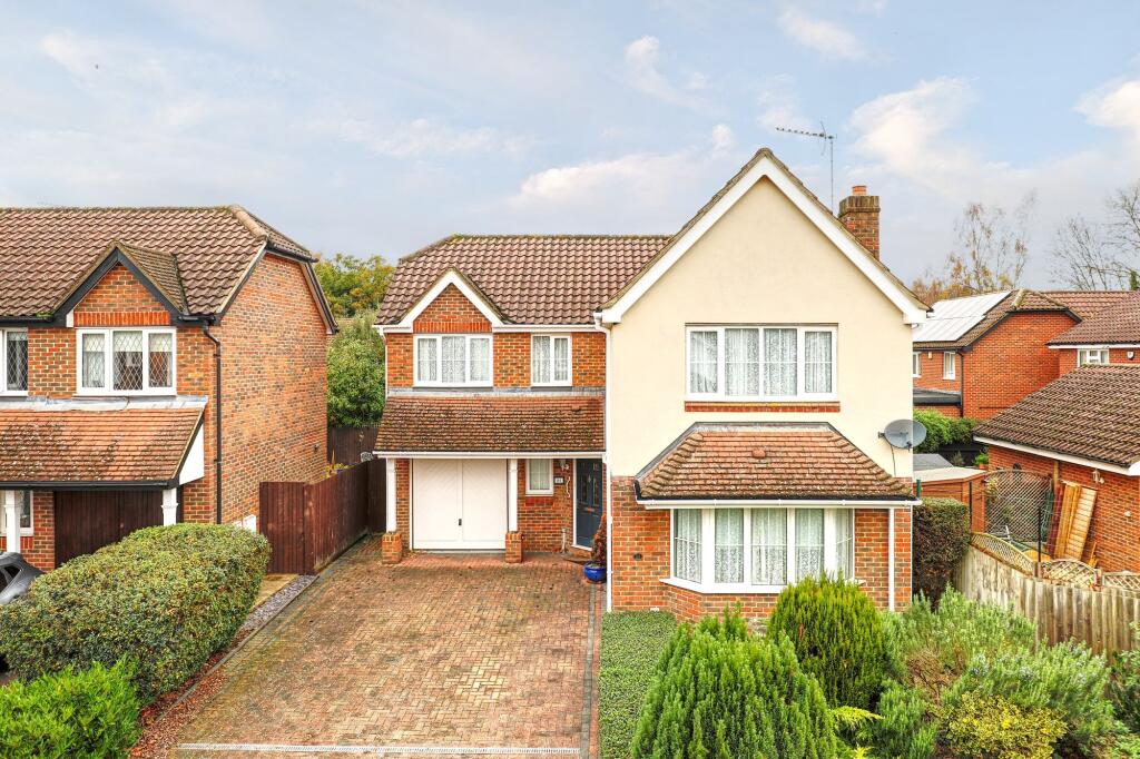 Main image of property: Yearling Close, Great Amwell, SG12