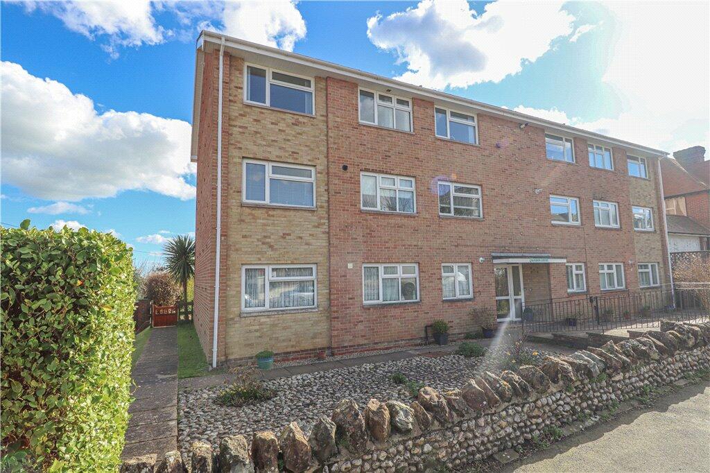 2 bedroom apartment for sale in Beachfield Road, Sandown, Isle of Wight