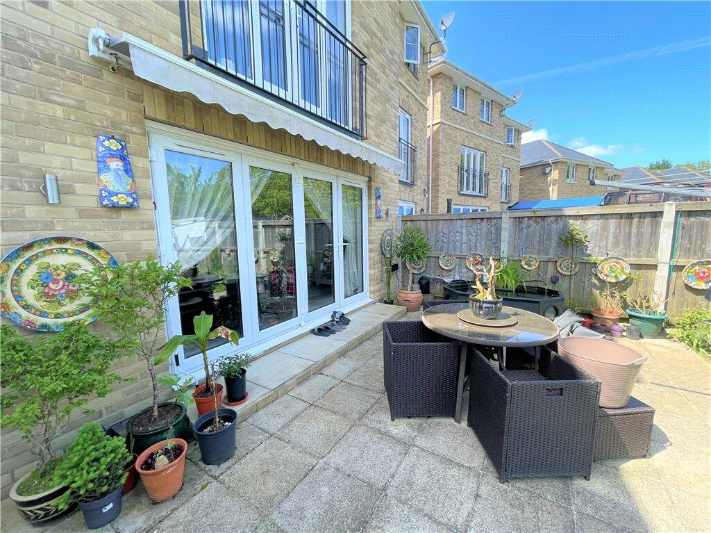 4 bedroom semidetached house for sale in Atherley Park Way, Shanklin