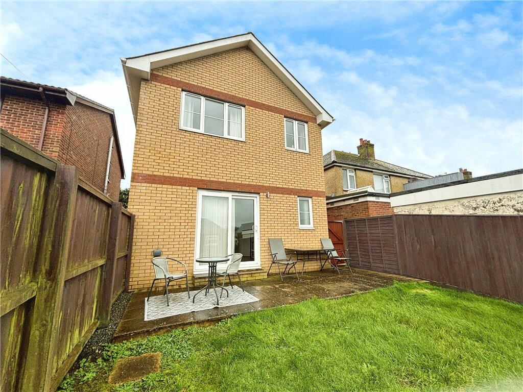 2 bedroom semidetached house for sale in Louis Road, Sandown, Isle of