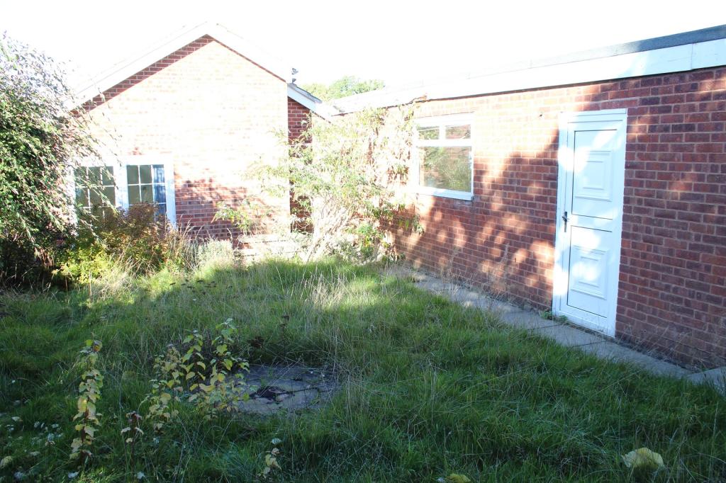 3 bedroom detached bungalow for sale in Burleigh Crescent, Swanwick