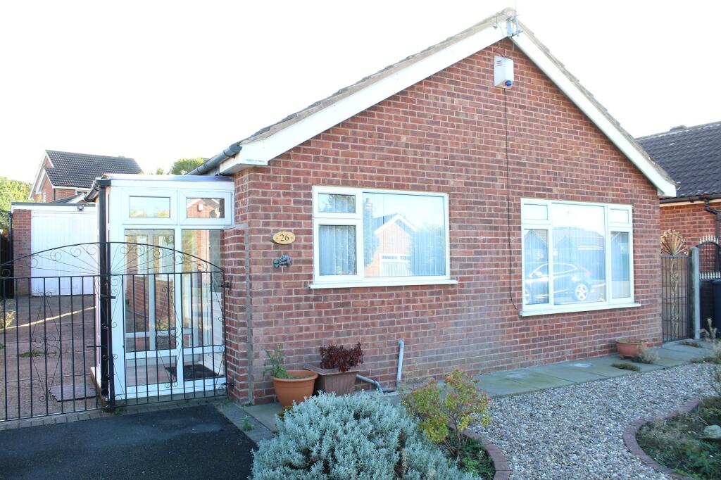 3 bedroom detached bungalow for sale in Burleigh Crescent, Swanwick