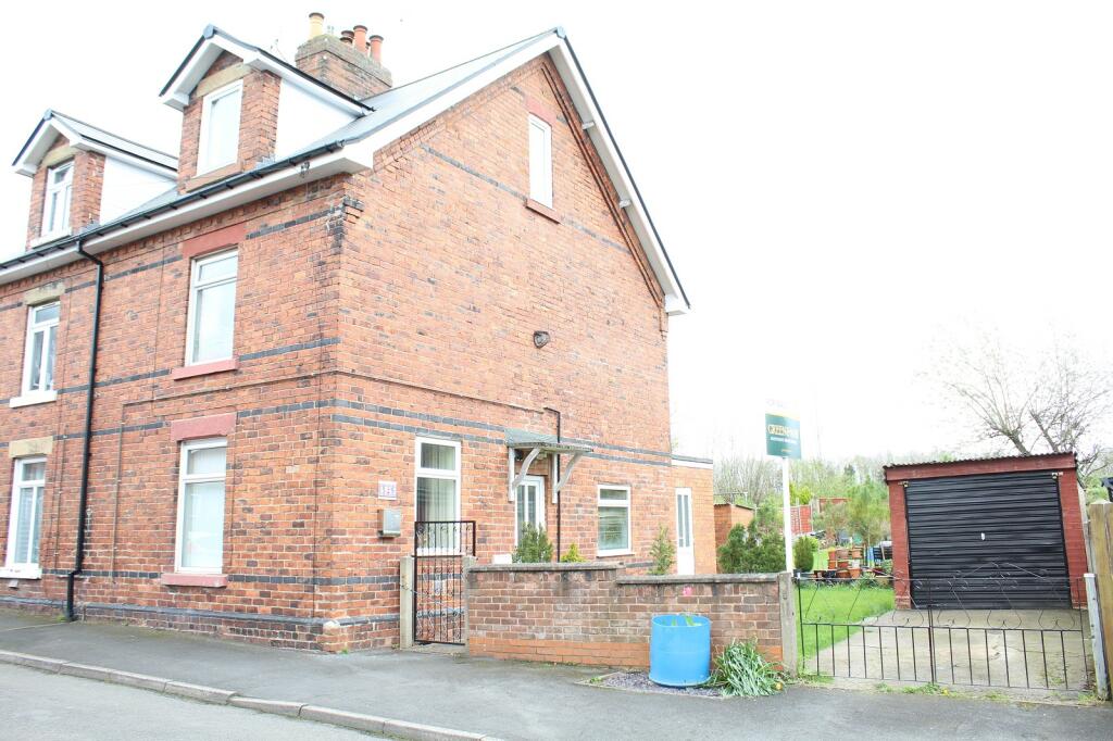 3 bedroom semidetached house for sale in New Street, Hilcote, Alfreton