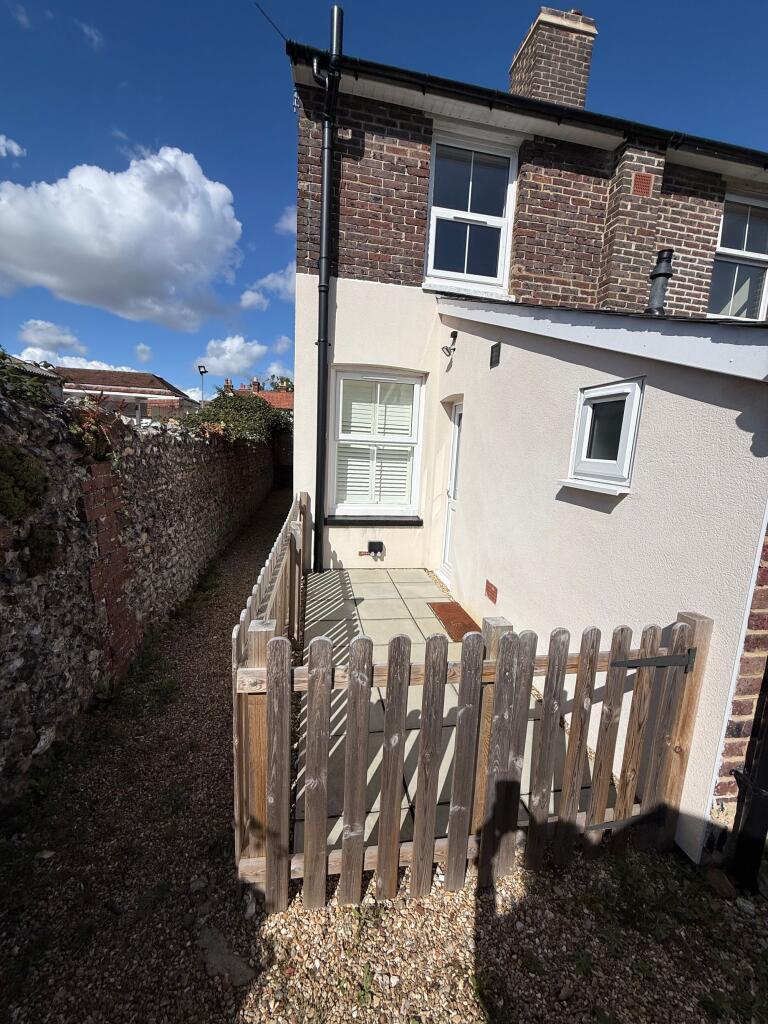 Main image of property: Jubilee Terrace, East Street, Westbourne, PO10 8SG