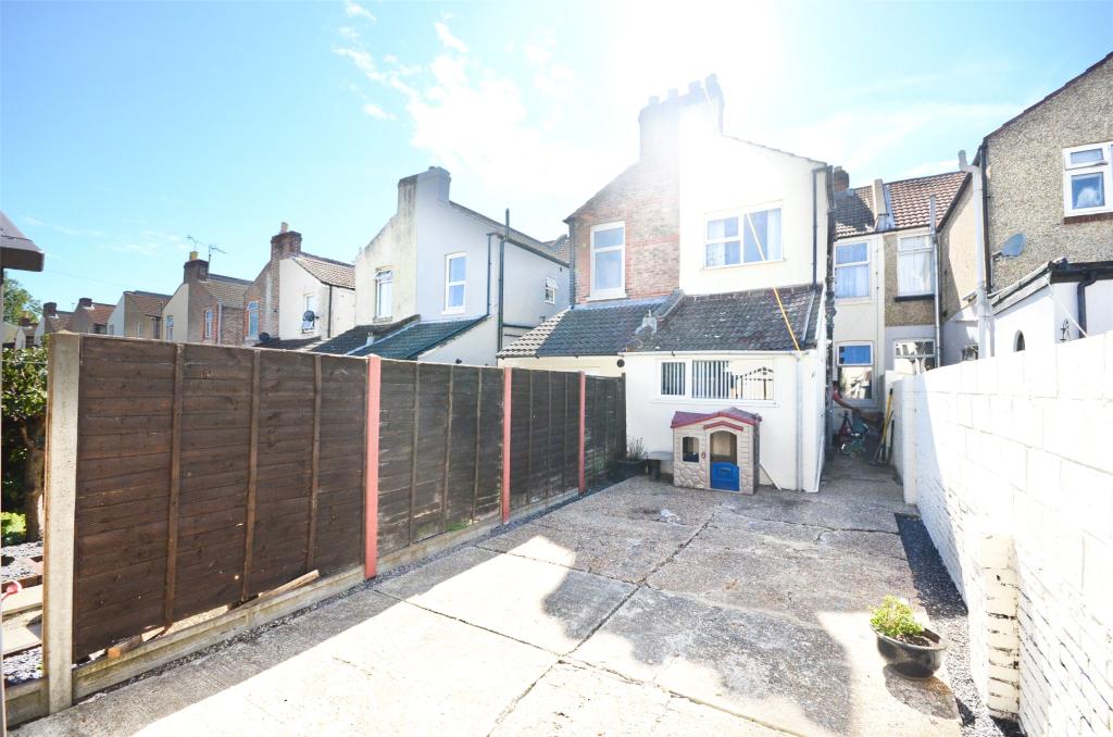 3 bedroom terraced house for sale in Langford Road, Portsmouth, PO1
