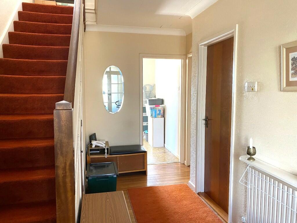 3 bedroom semidetached house for sale in South Lea Road, Bath