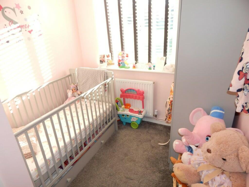 Additional property image - Dockfield Avenue, Harwich, Essex, CO12