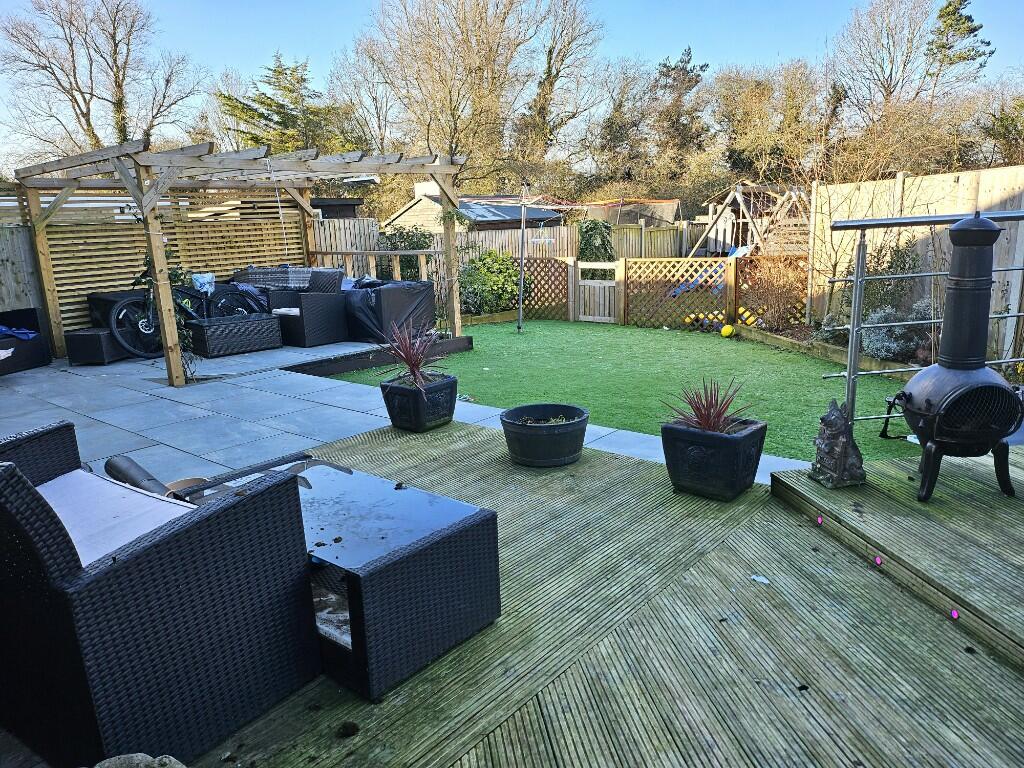 Additional property image - Dockfield Avenue, Harwich, Essex, CO12