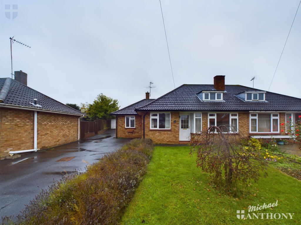 Main image of property: Kendal Close, Aylesbury