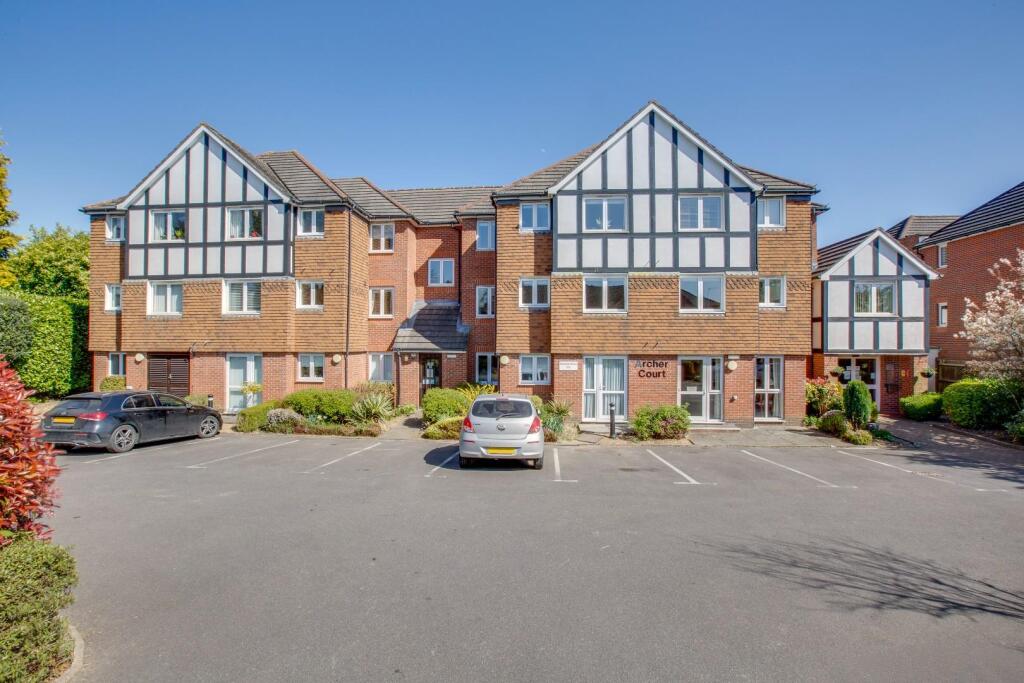 Main image of property: Archer Court, Chesham Road, Amersham, Buckinghamshire, HP6 5UL