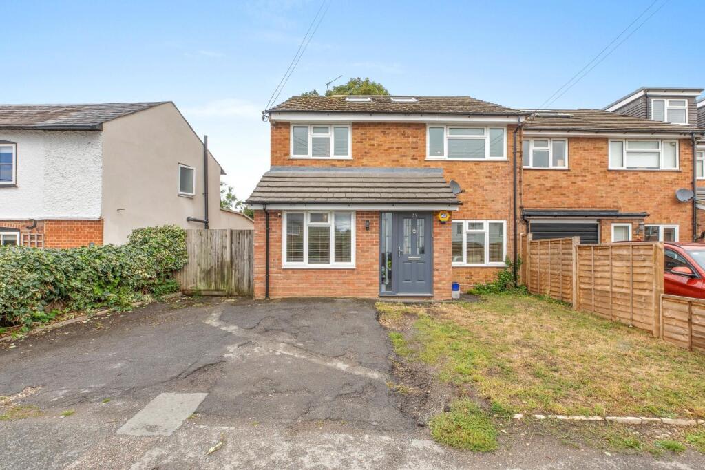 Main image of property: Chestnut Lane, Amersham, Buckinghamshire, HP6 6EN