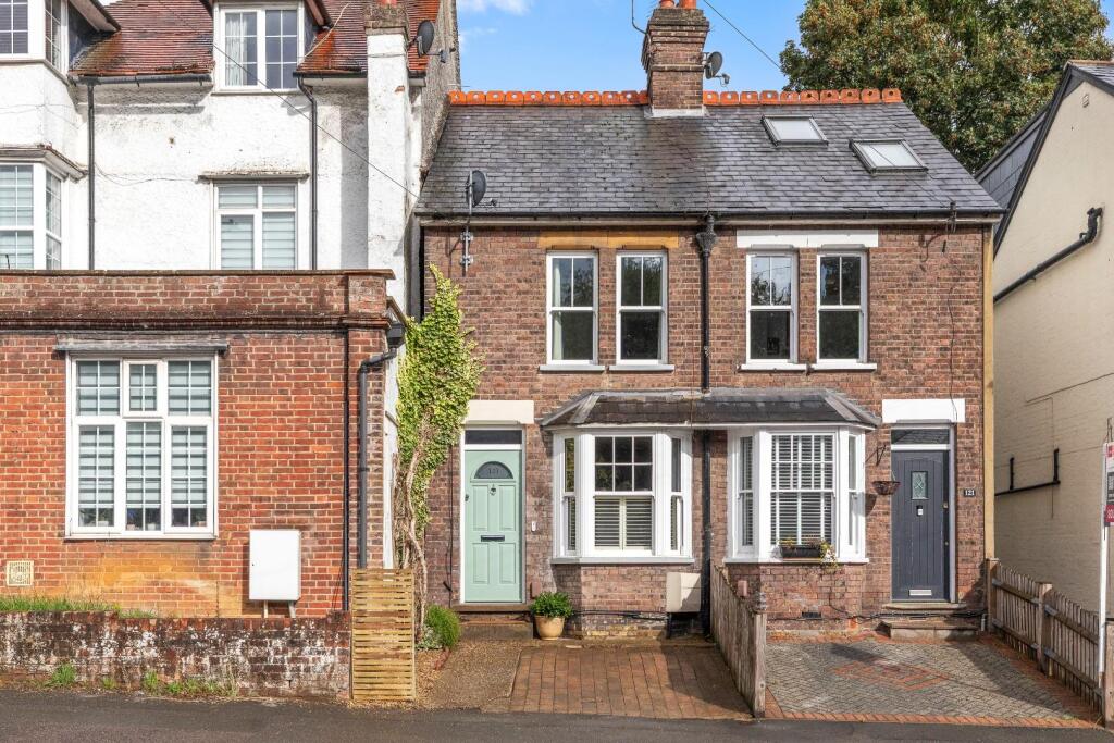 Main image of property: Station Road, Amersham, Buckinghamshire, HP7 0AH