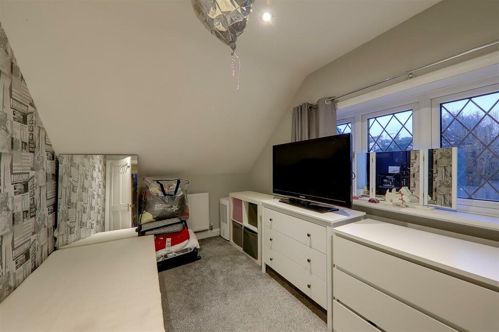 Additional property image - Crockhurst Hill, Worthing