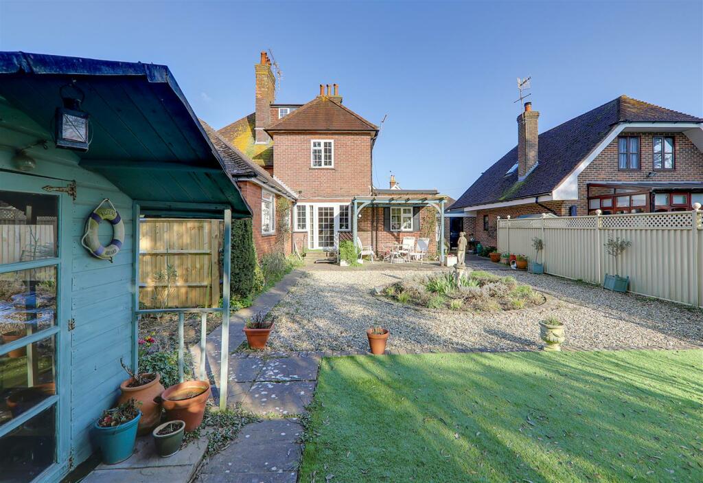Additional property image - Wallace Avenue, Worthing