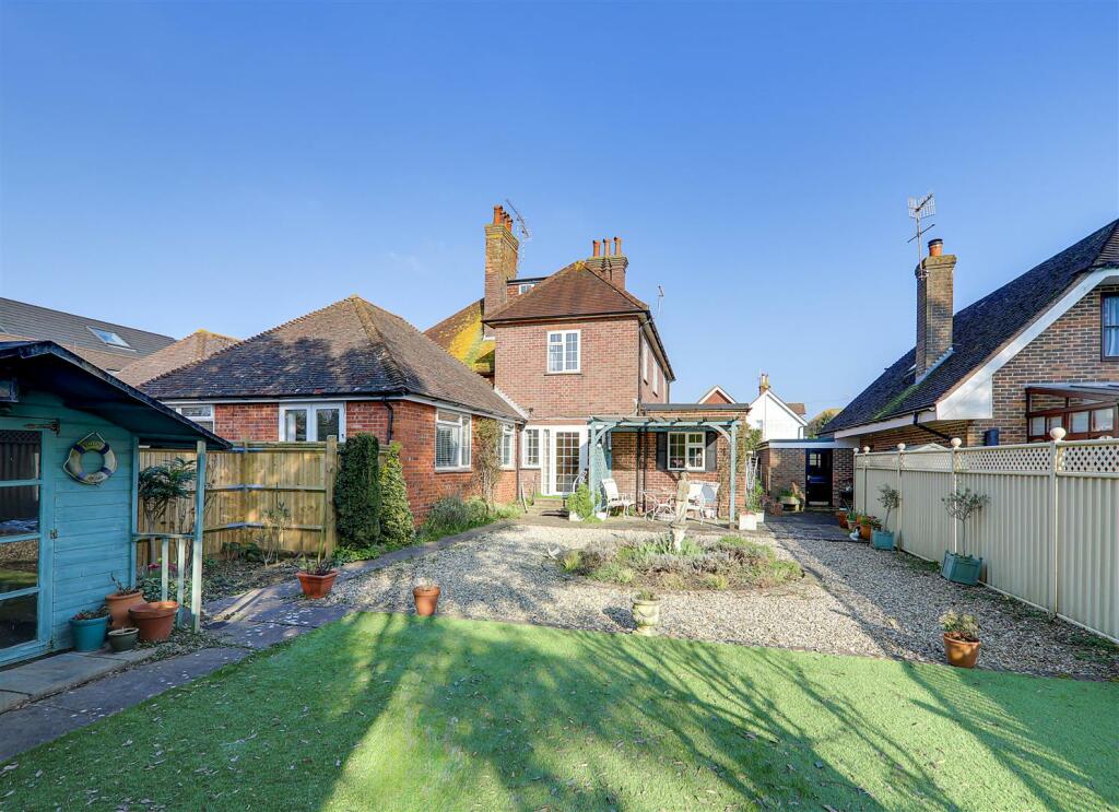 Additional property image - Wallace Avenue, Worthing