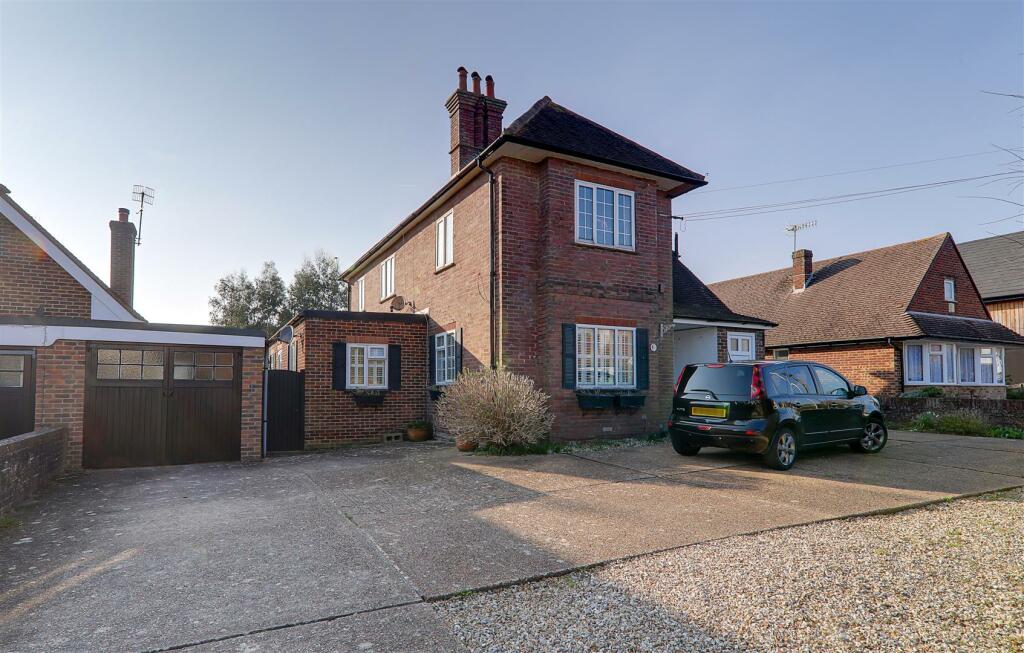 Additional property image - Wallace Avenue, Worthing