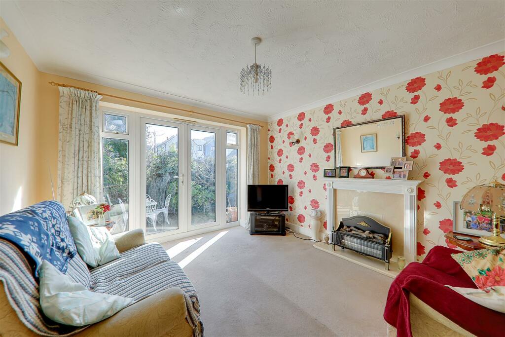 Additional property image - South Avenue, Goring-By-Sea, Worthing