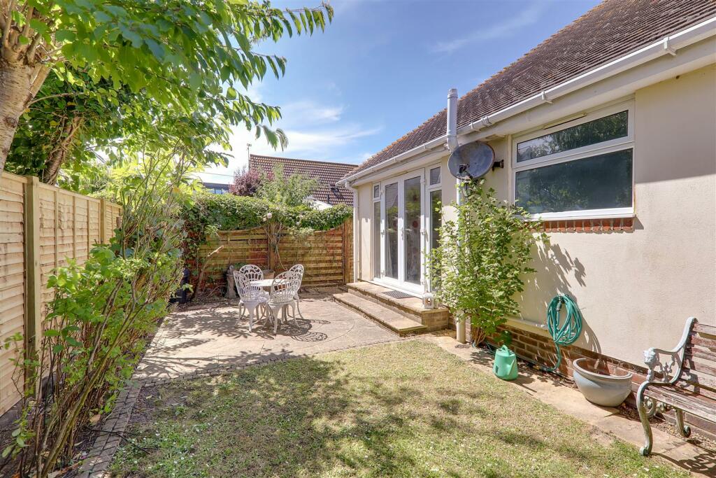 Additional property image - South Avenue, Goring-By-Sea, Worthing