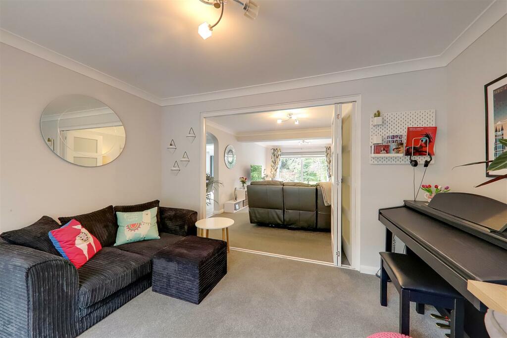 Additional property image - Durrington Hill, Worthing