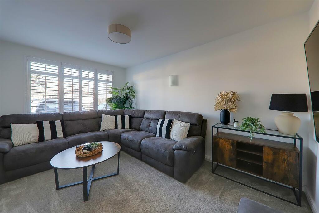 Additional property image - Abbey Road, Sompting, Lancing