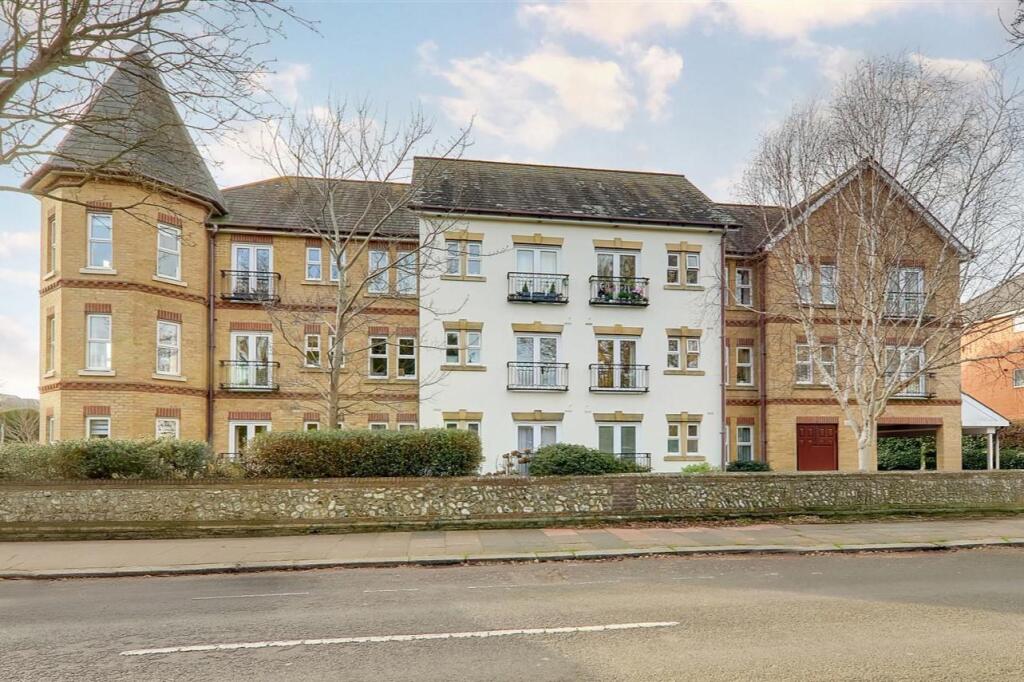 Main image of property: Shelley Road, Worthing, BN11