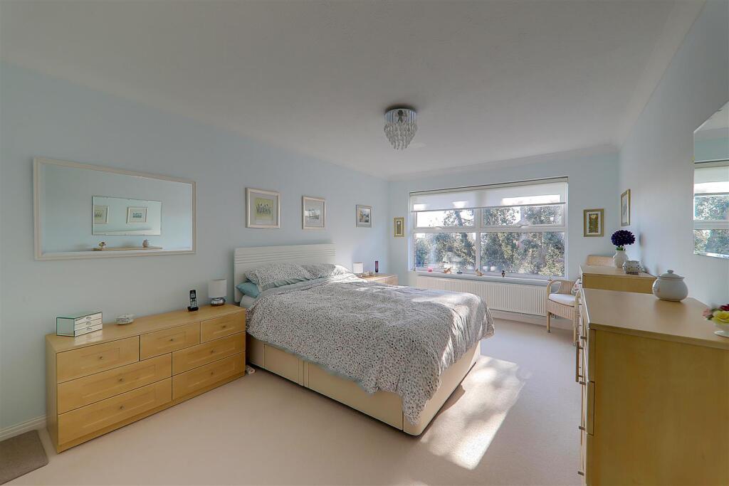 Additional property image - Lansdowne Road, Worthing