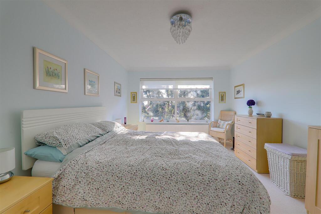 Additional property image - Lansdowne Road, Worthing