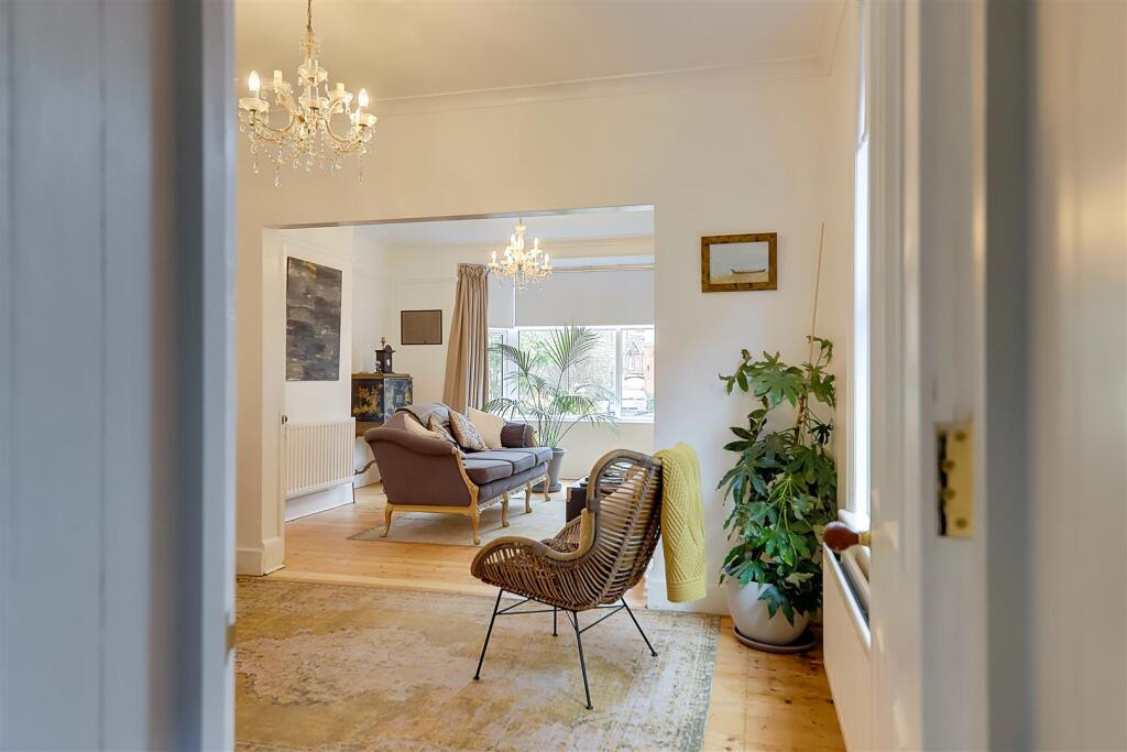 Additional property image - Heene Road, Worthing