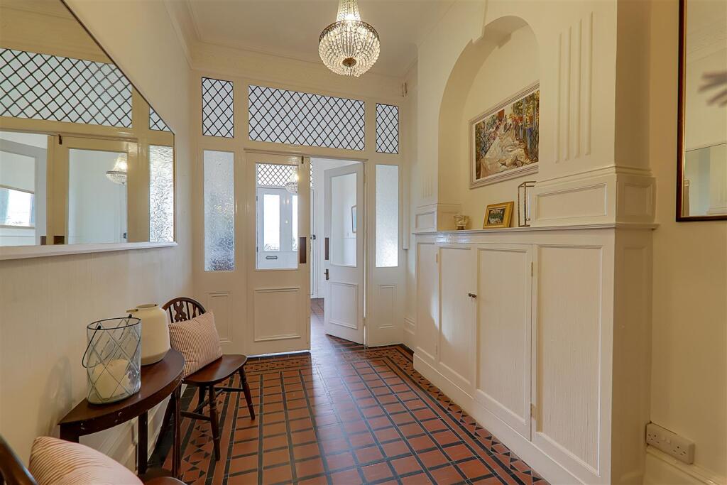 Additional property image - Heene Terrace, Worthing