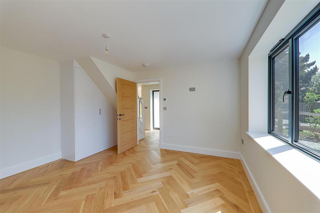 Additional image 10 of Sea Lane, Ferring, Worthing