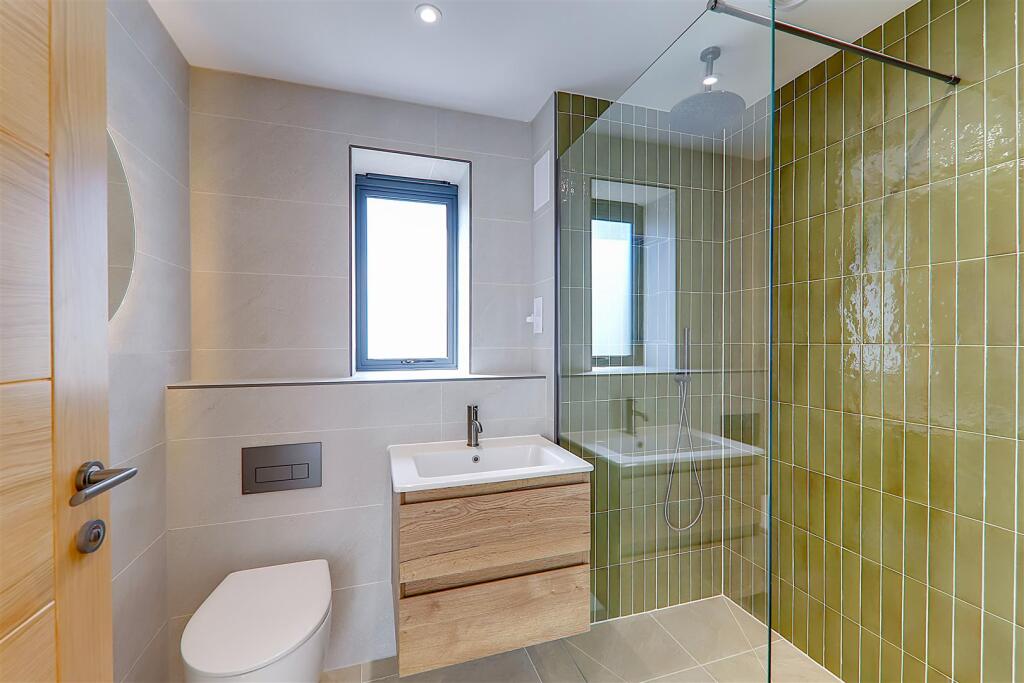 Additional image 11 of Sea Lane, Ferring, Worthing