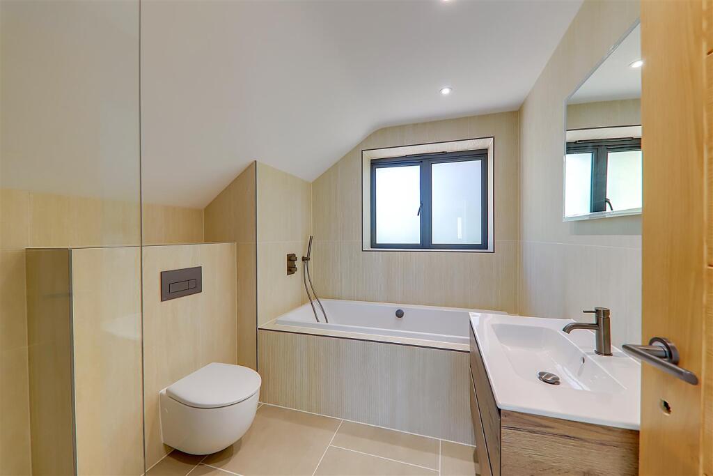 Additional image 18 of Sea Lane, Ferring, Worthing