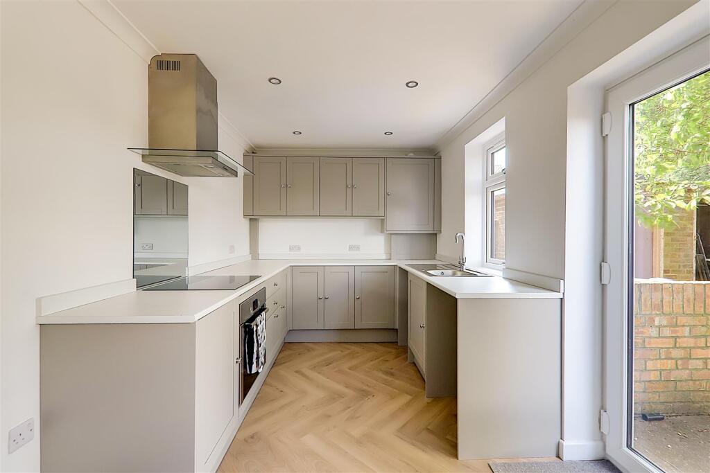 Additional image 2 of Barrington Close, Goring-By-Sea, Worthing