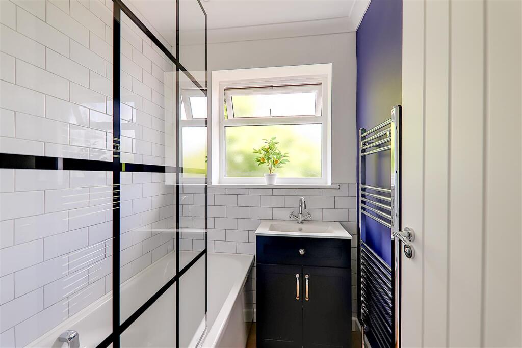 Additional image 12 of Barrington Close, Goring-By-Sea, Worthing