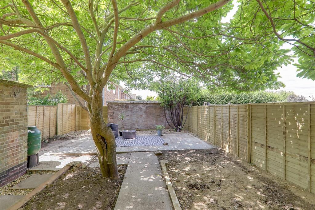 Additional image 17 of Barrington Close, Goring-By-Sea, Worthing