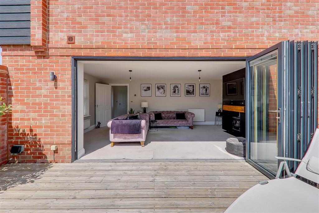 Additional image 22 of Gladiolus Grove, Worthing